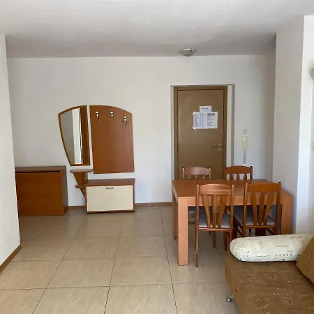 Hills - Official ساني بيتش