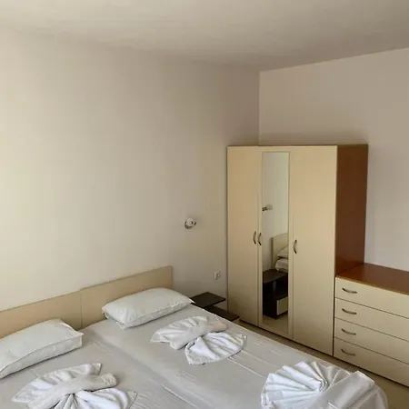 Apartahotel Hills - Official